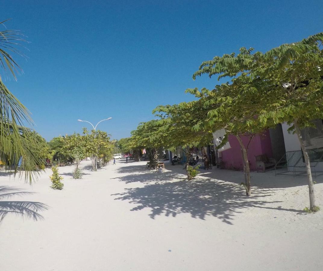 Treasure Island Lodge Huraa Exterior foto
